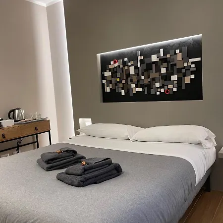 Lucrino 45 By Ale Guest house