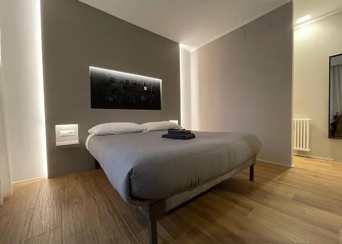 Lucrino 45 By Ale 4* Rzym